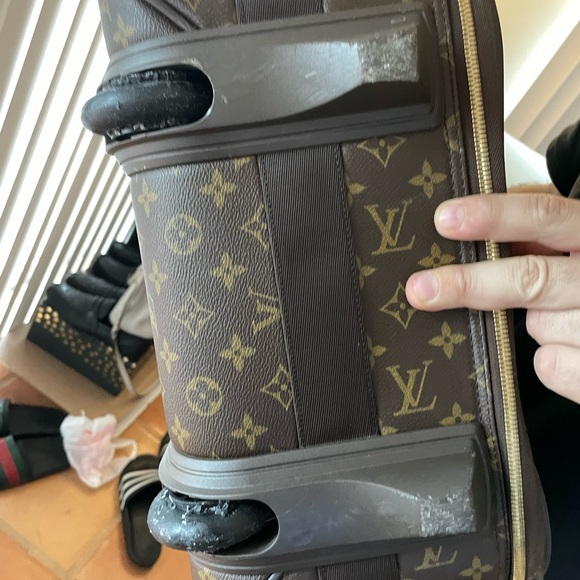 Louis Vuitton Monogram Pégase Légèr 55 Suitcase - Picture 13 of 14